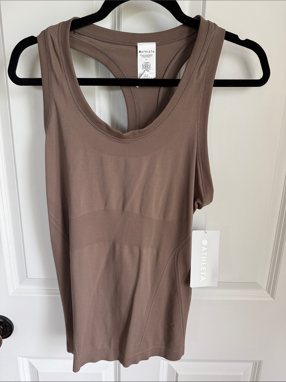 Athleta Taupe Momentun Racerback Performance Tank NWT - M